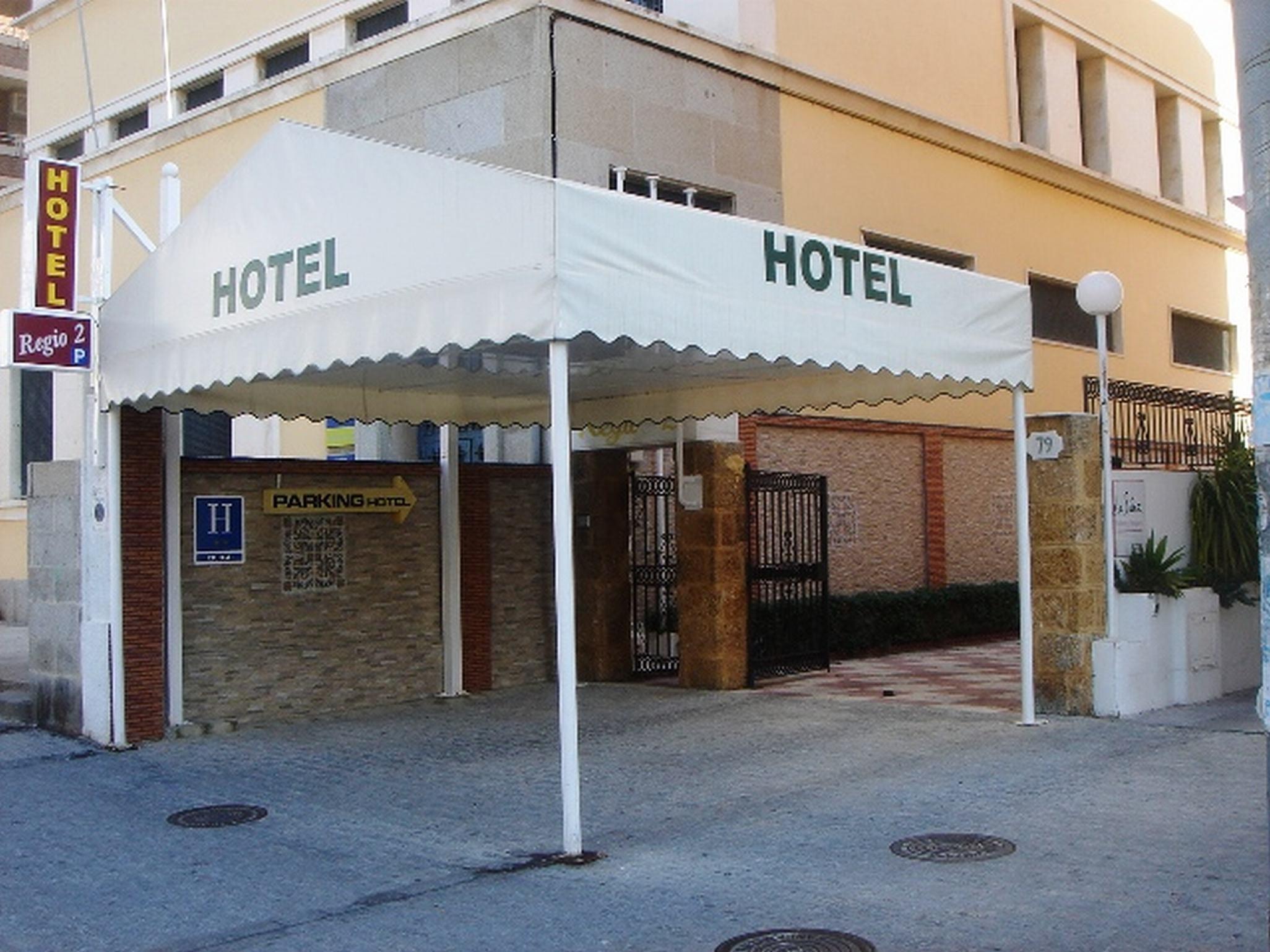 Hotel Regio 2 Cádiz Exterior foto